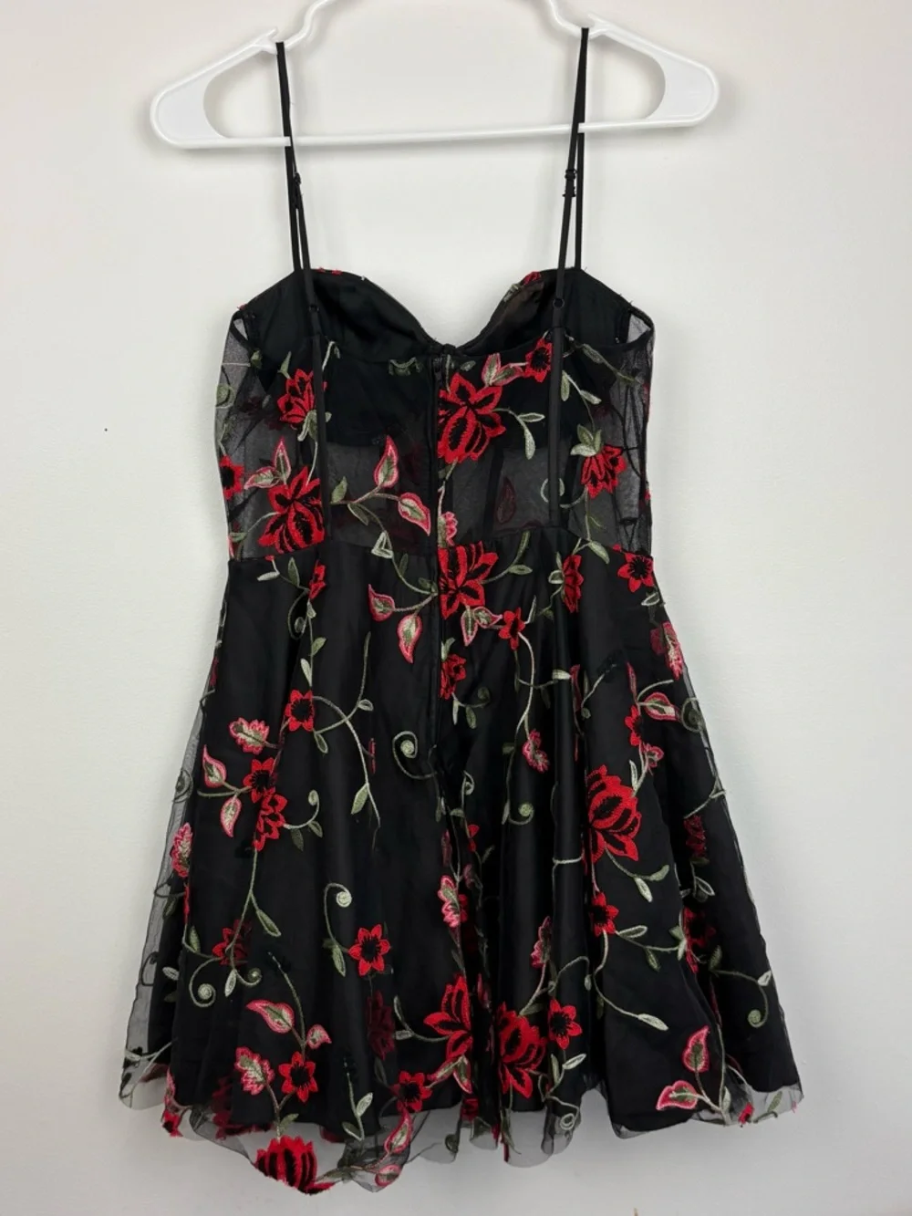 B. Darlin Black Mesh Dress w/ Red Floral Embroidery & Corset Top sz 9/10 fairy - Picture 10 of 13